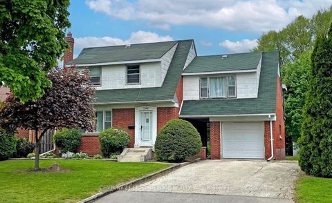 Photo 0 at 246 Waterloo Avenue, Bathurst Manor, Toronto