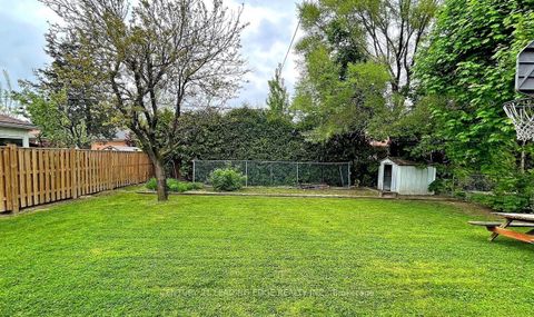 Photo 1 at 246 Waterloo Avenue, Bathurst Manor, Toronto