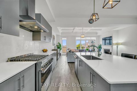 Photo 11 at 9548 Weston Road, Vellore Village, Vaughan