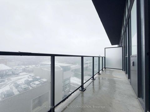 Photo 12 at 925 - 5 Defries Street, Regent Park, Toronto