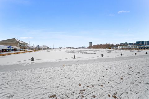 Photo 24 at 132 - 28 Stadium Road, Niagara, Toronto