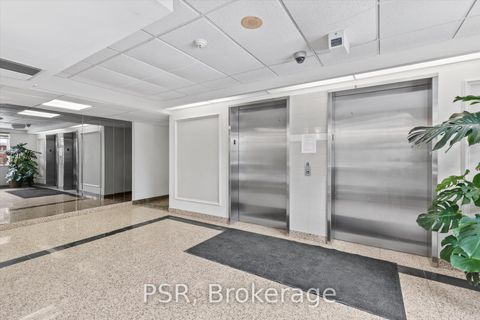Photo 3 at 103 - 7378 Yonge Street, Yorkhill, Vaughan
