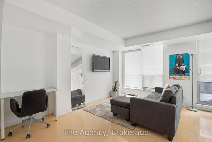 Photo 2 at 210 - 76 Shuter Street, Yonge Corridor, Toronto