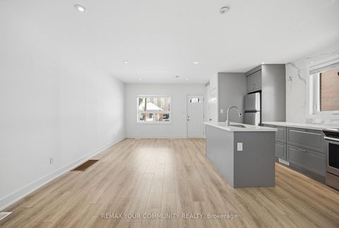 Photo 3 at 172 Times Road, Belgravia, Toronto