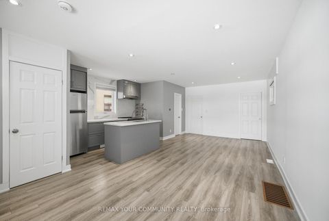 Photo 8 at 172 Times Road, Belgravia, Toronto