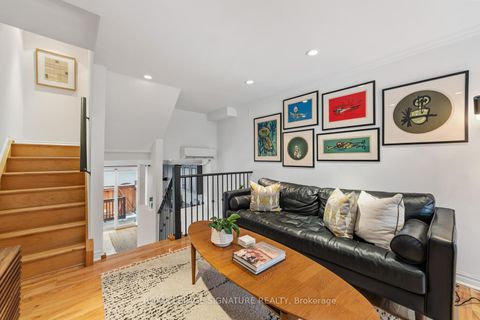 Photo 6 at 9 - 1666 Queen Street E, The Beaches, Toronto