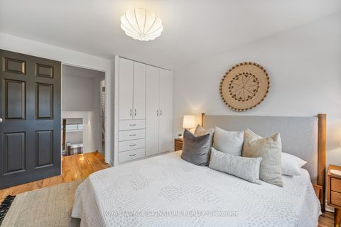 Photo 15 at 9 - 1666 Queen Street E, The Beaches, Toronto