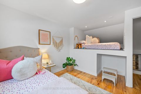 Photo 18 at 9 - 1666 Queen Street E, The Beaches, Toronto