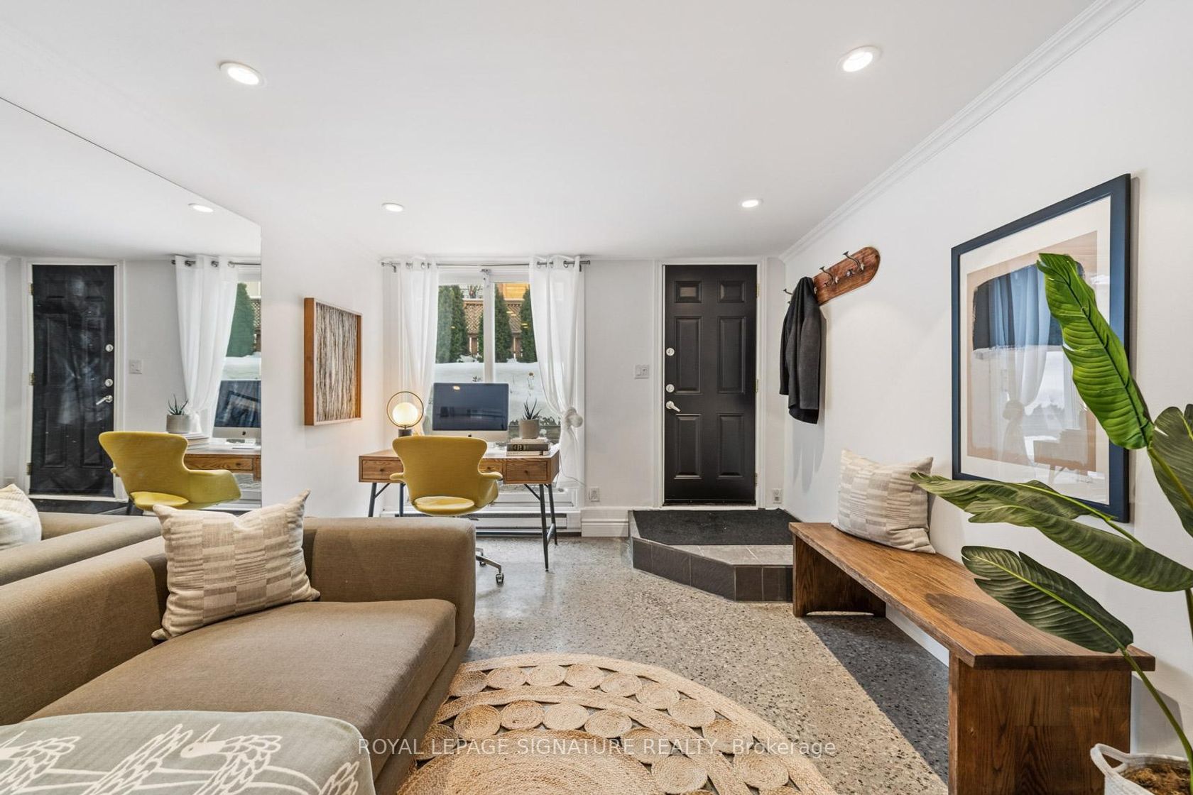 9 - 1666 Queen Street E, The Beaches, Toronto 