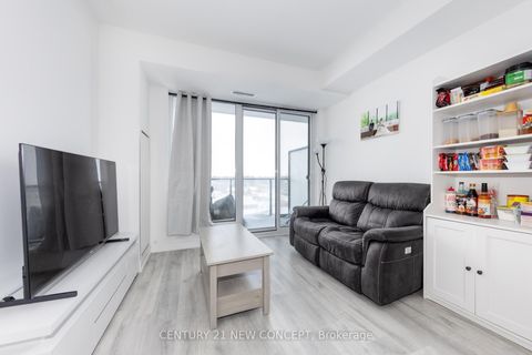 Photo 11 at 544 - 7 Golden Lion Heights, Newtonbrook East, Toronto