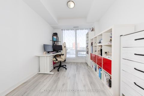 Photo 12 at 544 - 7 Golden Lion Heights, Newtonbrook East, Toronto