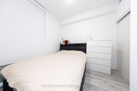 Photo 15 at 544 - 7 Golden Lion Heights, Newtonbrook East, Toronto