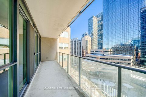 Photo 25 at 1002 - 770 Bay Street, Bay Street Corridor, Toronto