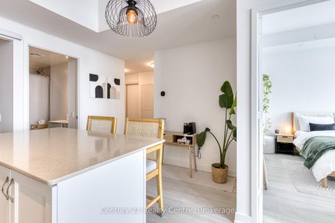 Photo 7 at 5506 - 3883 Quartz Road SW, City Centre, Mississauga