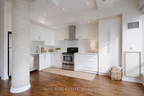 Photo 7 at 802 - 66 Portland Street, Waterfront Communities C1, Toronto