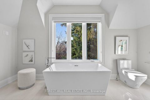 Photo 21 at 210 Willowdale Avenue, Willowdale East, Toronto