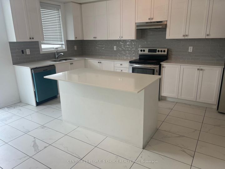 Photo 6 at 93 Stewardship Road, Northwest Brampton, Brampton