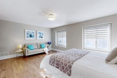 Photo 29 at 11 Delevan Court, Bayview Hill, Richmond Hill