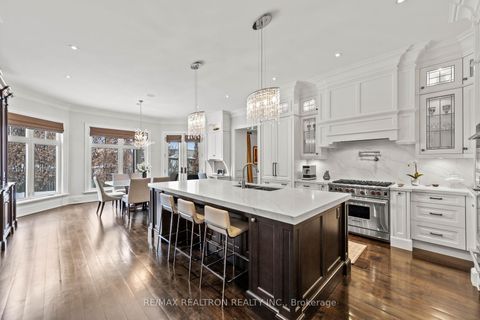 Photo 14 at 50 Evita Court, Uplands, Vaughan