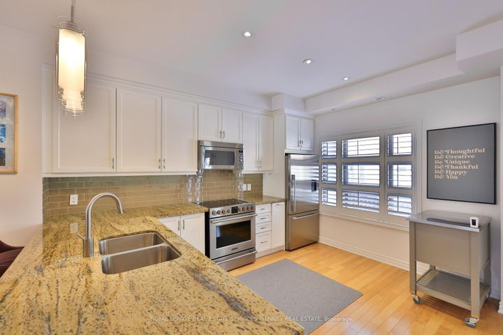 Photo 9 at 15 - 2460 Prince Michael Drive, JC Joshua Creek, Oakville