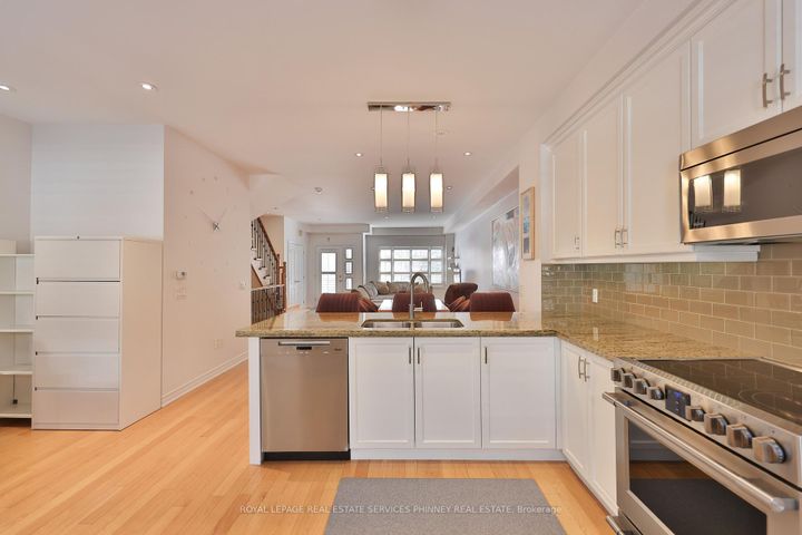 Photo 11 at 15 - 2460 Prince Michael Drive, JC Joshua Creek, Oakville