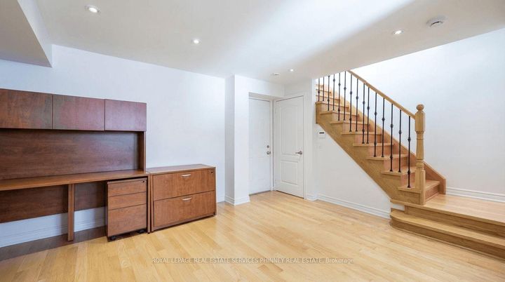 Photo 24 at 15 - 2460 Prince Michael Drive, JC Joshua Creek, Oakville