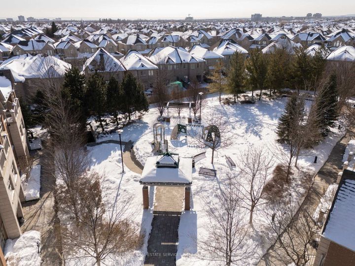 Photo 26 at 15 - 2460 Prince Michael Drive, JC Joshua Creek, Oakville