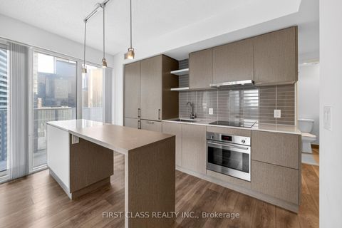 Photo 12 at 2502 - 100 Harbour Street, Waterfront Communities C1, Toronto