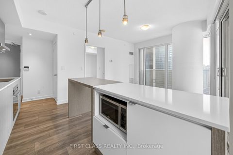 Photo 17 at 2502 - 100 Harbour Street, Waterfront Communities C1, Toronto