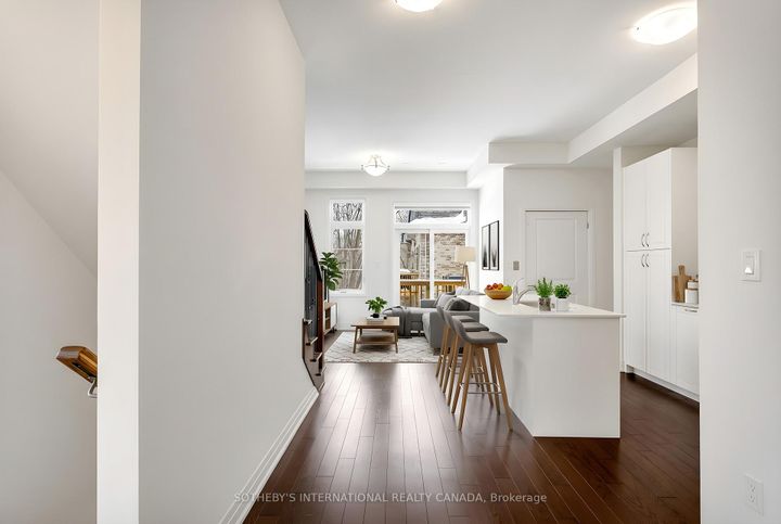 Photo 14 at 197 Wyndham Street, Streetsville, Mississauga