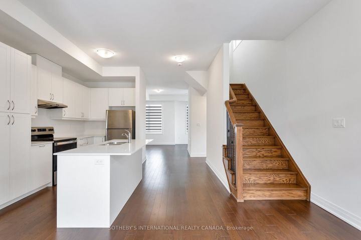 Photo 24 at 197 Wyndham Street, Streetsville, Mississauga