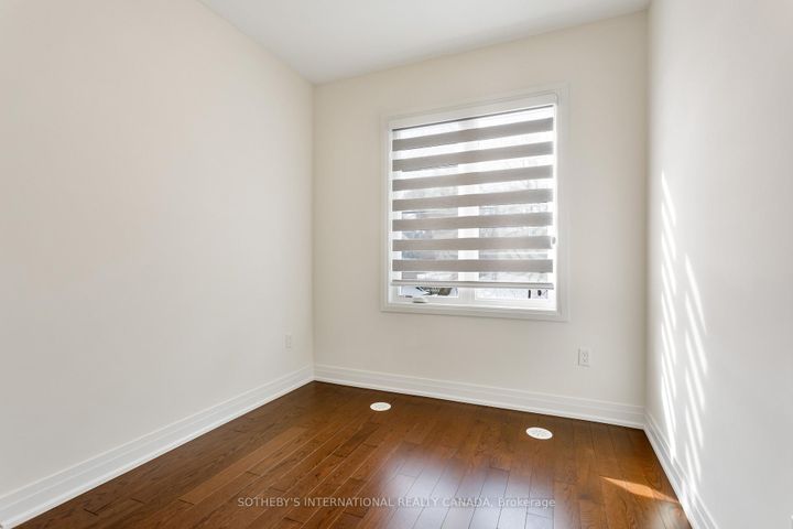 Photo 35 at 197 Wyndham Street, Streetsville, Mississauga