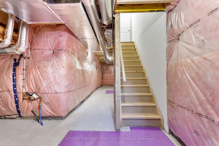 Photo 39 at 197 Wyndham Street, Streetsville, Mississauga