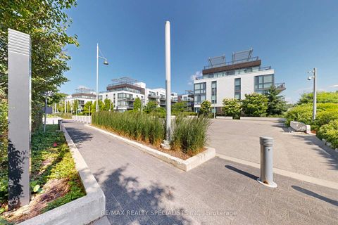 Photo 4 at 10 - 233 Broward Way, Rural Innisfil, Innisfil