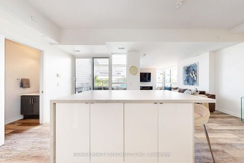 Photo 16 at 10 - 233 Broward Way, Rural Innisfil, Innisfil