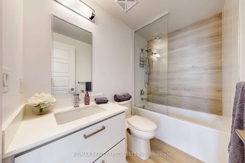 Photo 28 at 10 - 233 Broward Way, Rural Innisfil, Innisfil