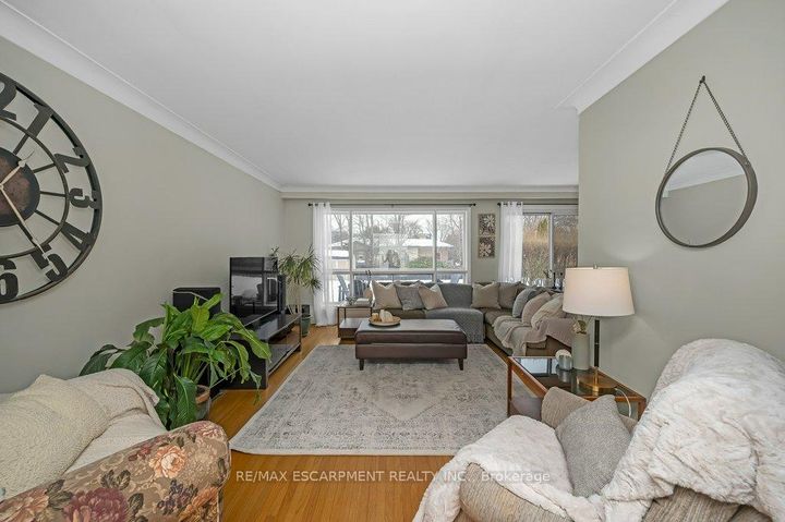 Photo 6 at 345 Sandlewood Road, WO West, Oakville