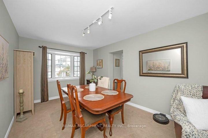Photo 14 at 345 Sandlewood Road, WO West, Oakville