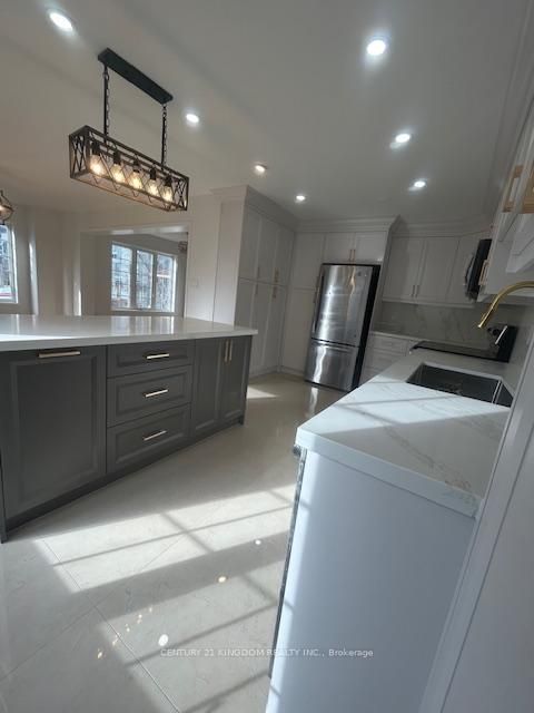 Photo 8 at 1 Seton Park Road, Flemingdon Park, Toronto