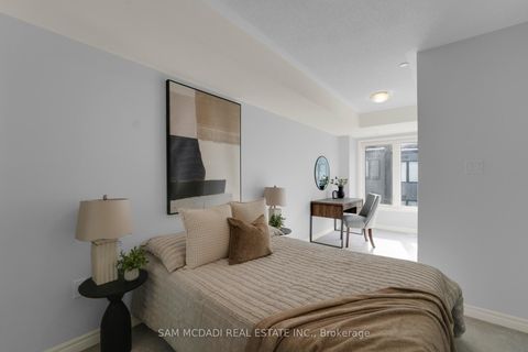 Photo 10 at 14 - 1150 Stroud Lane, Clarkson, Mississauga