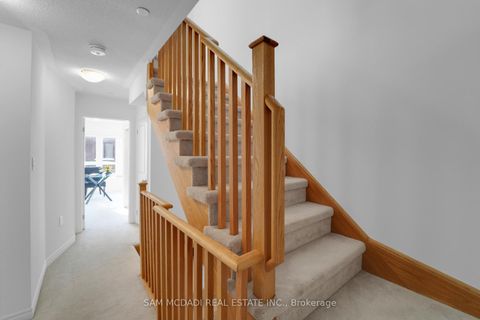 Photo 17 at 14 - 1150 Stroud Lane, Clarkson, Mississauga