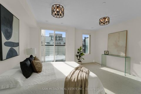 Photo 20 at 14 - 1150 Stroud Lane, Clarkson, Mississauga