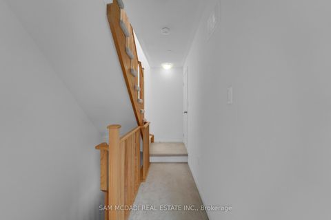 Photo 24 at 14 - 1150 Stroud Lane, Clarkson, Mississauga