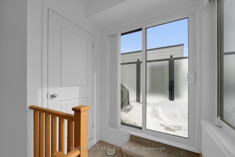 Photo 25 at 14 - 1150 Stroud Lane, Clarkson, Mississauga