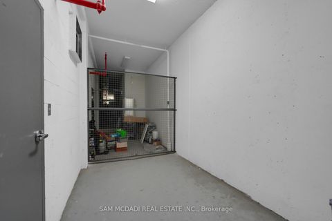 Photo 33 at 14 - 1150 Stroud Lane, Clarkson, Mississauga