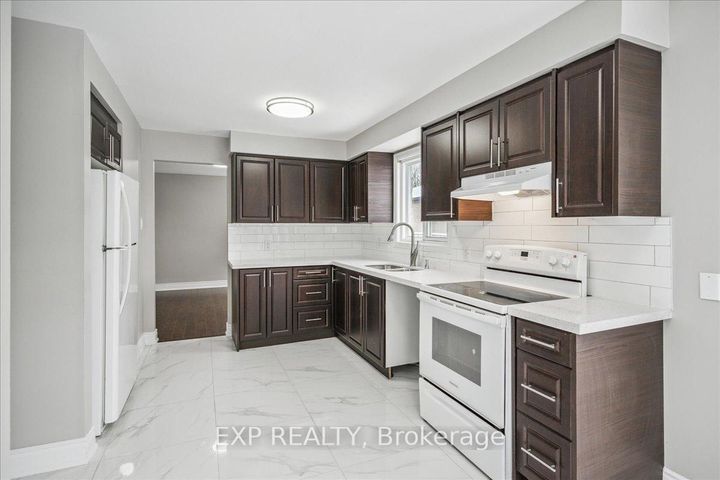 Photo 12 at 44 Newcastle Crescent, Westgate, Brampton