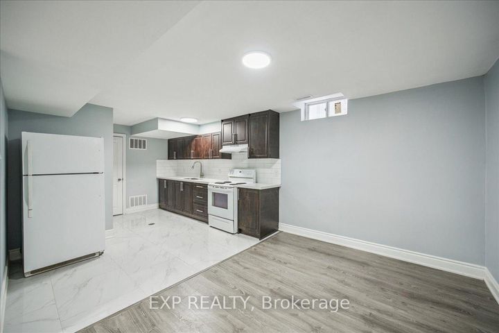 Photo 37 at 44 Newcastle Crescent, Westgate, Brampton