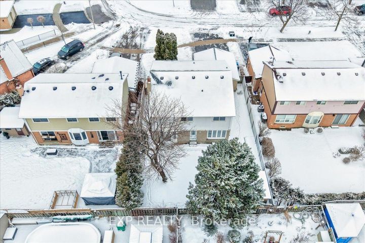 Photo 46 at 44 Newcastle Crescent, Westgate, Brampton