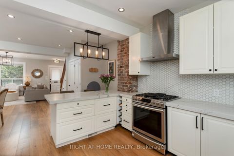 Photo 3 at 171 Islington Avenue, New Toronto, Toronto