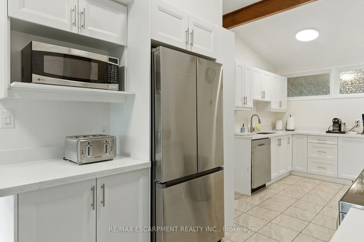 Photo 20 at 230 South Service Road, Mineola, Mississauga